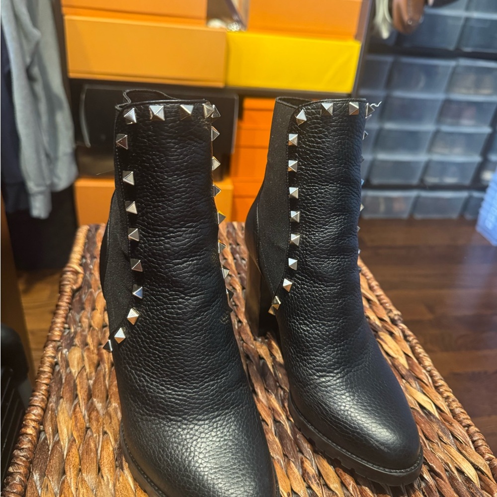 Valentino Garavani Black Ankle Boots with Silver Studs